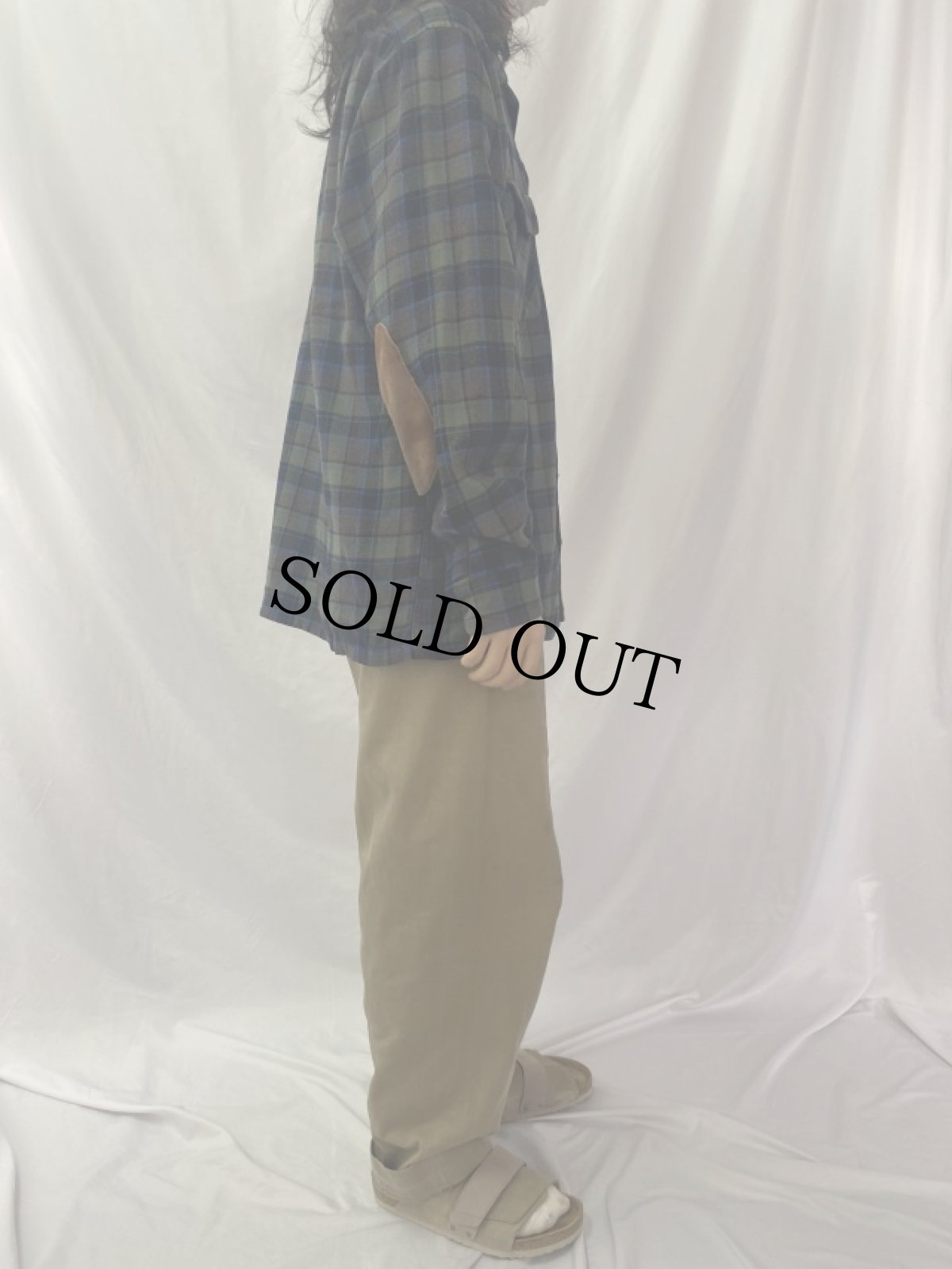 画像3: 60's PENDLETON チェック柄 エルボーパッチ付きウールシャツ L (3)