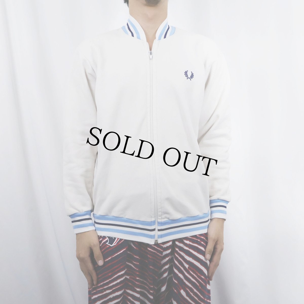 画像2: FRED PERRY ロゴ刺繍トラックジャケット M (2)