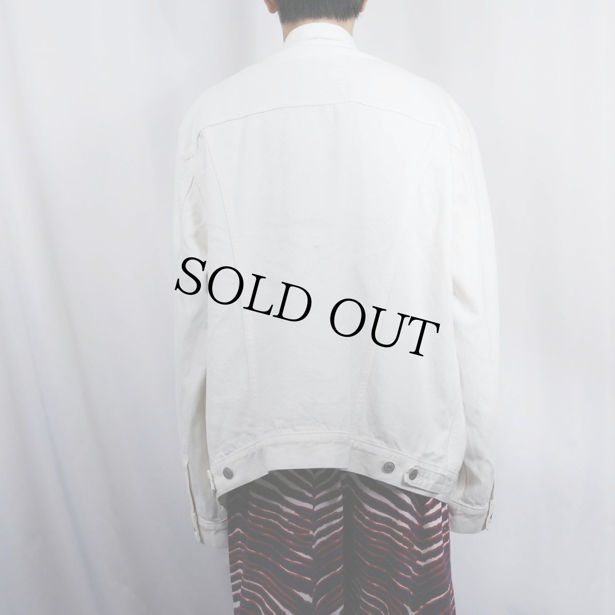 画像3: Levi's ホワイトデニムジャケット XXL (3)