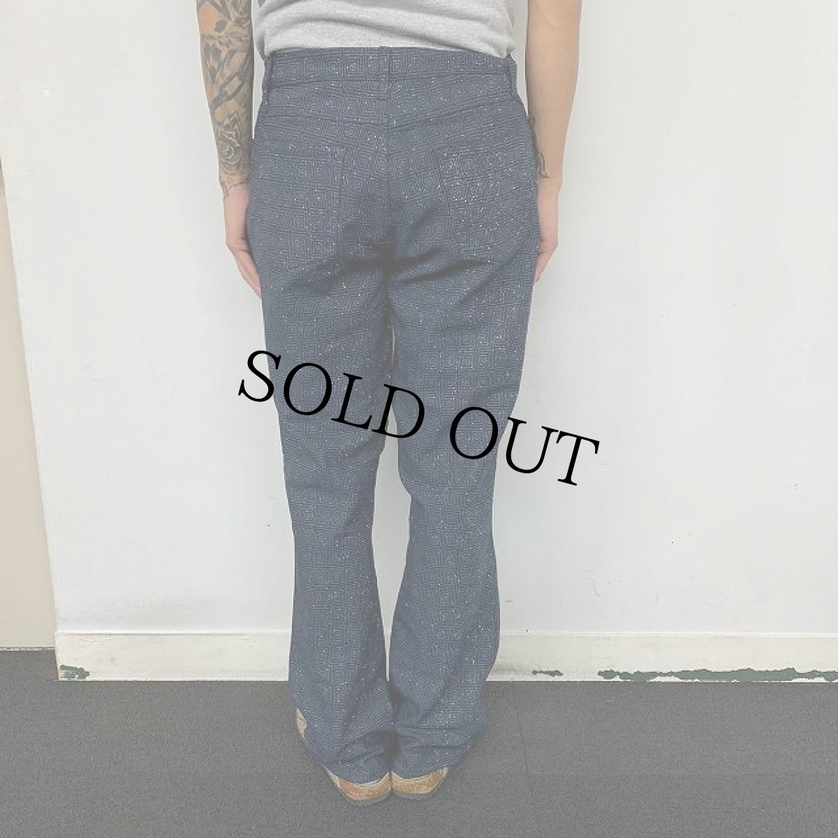 画像4: 90's BILL BLASS JEANS 総柄 ラメ入り ベルボトムパンツ W32 (4)