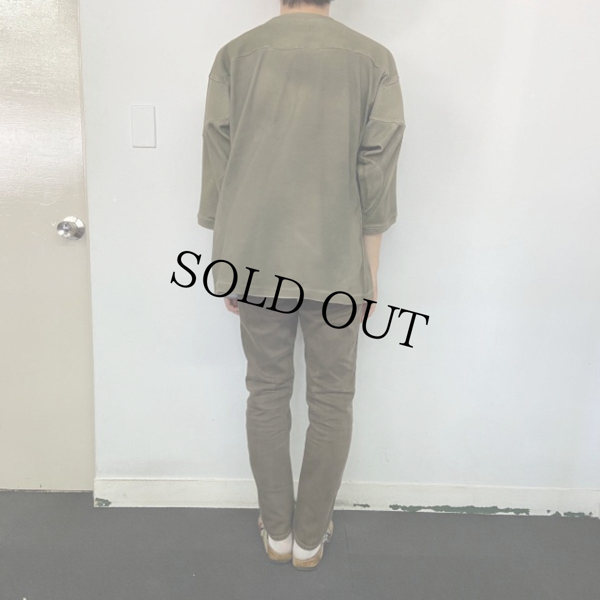 画像4: 【SALE】 STRANGE TRIP "SPRAY FOOTBALL TEE" KHAKI 【M】 (4)