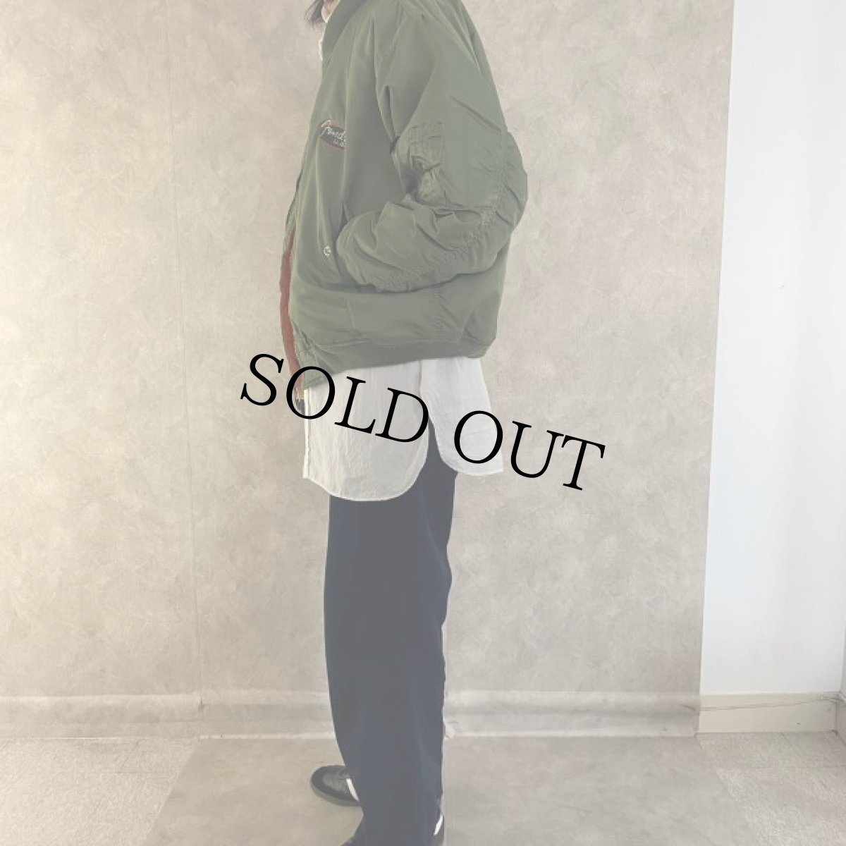 画像4: Fender ギター会社刺繍 MA-1 Type ナイロンジャケット (4)