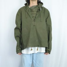 画像2: 40's U.S.NAVY デッキレインパーカー ステンシル入り LARGE (2)