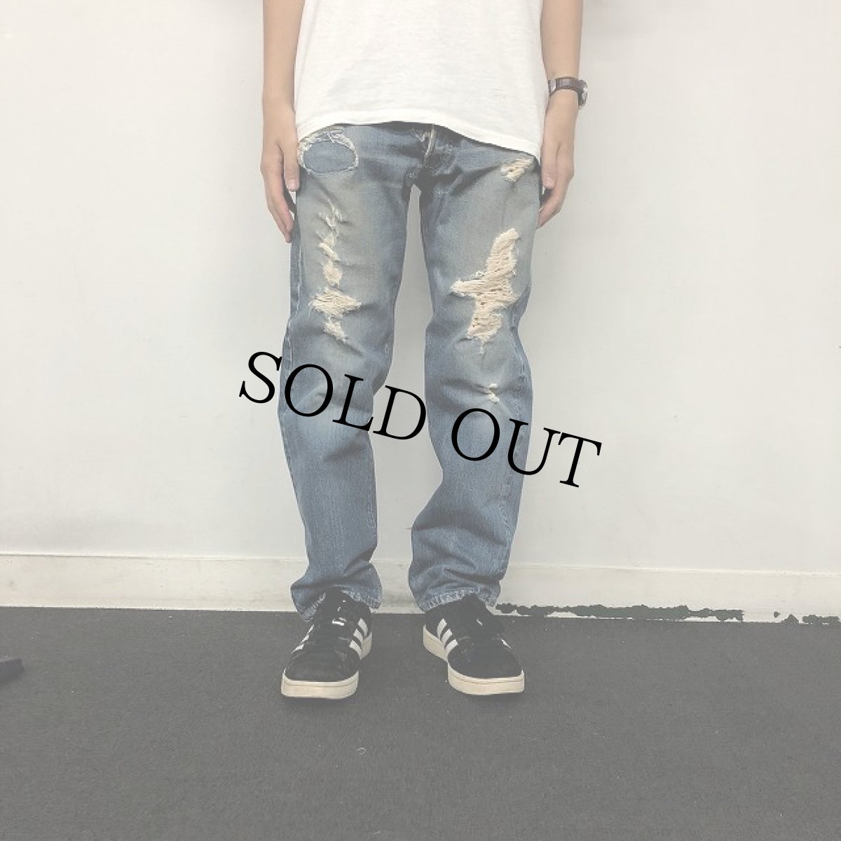 画像3: 60〜70's LEVI'S 501 BIGE デニムパンツ W32 (3)