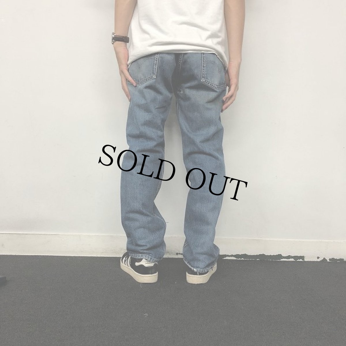 画像5: 60〜70's LEVI'S 501 BIGE デニムパンツ W32 (5)