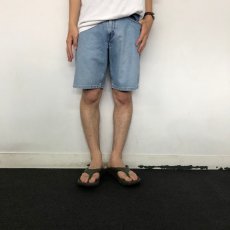 画像2: 90's Levi's SILVER TAB "Relaxed" デニムショーツ W31 (2)