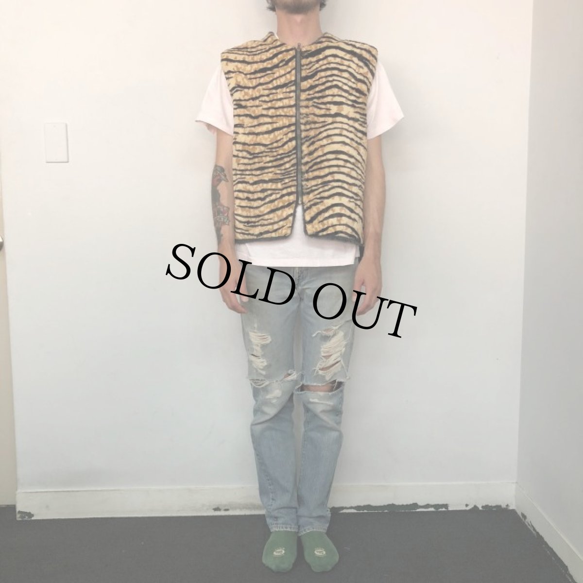 画像2: 60's〜 トラ柄 フェイクファーベスト (2)