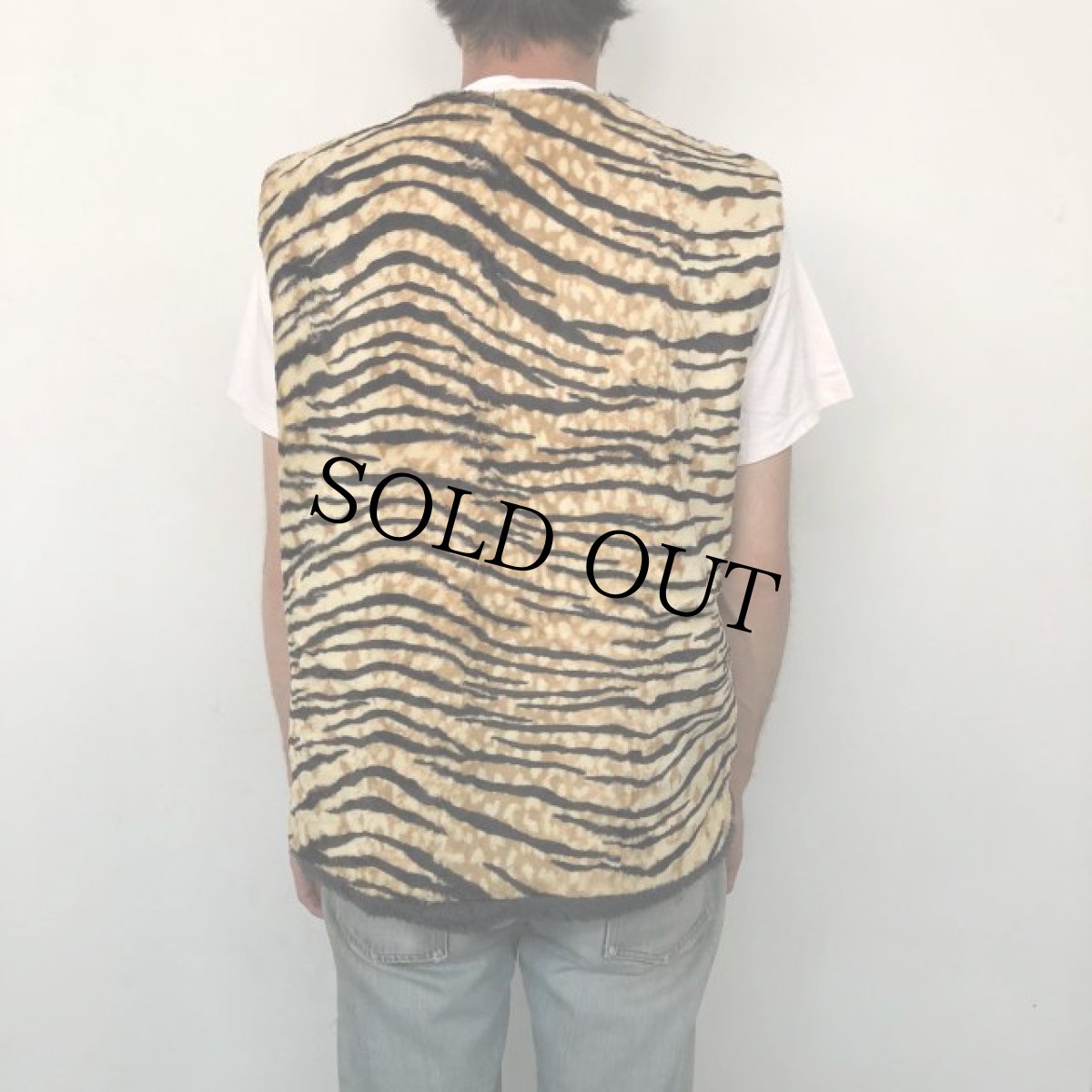 画像5: 60's〜 トラ柄 フェイクファーベスト (5)