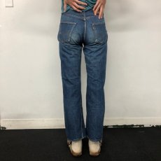 画像5: 60〜70's LEVI'S 501 BIGE デニムパンツ W27 (5)