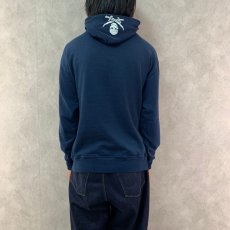 画像4: 90's ANTI HERO ロゴプリント スウェットフーディー NAVY L (4)