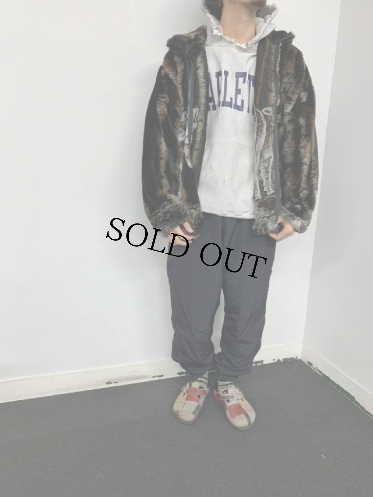 画像2: BLACK MOUNTAIN USA製 オオカミ柄 フリースジャケット 2X (2)