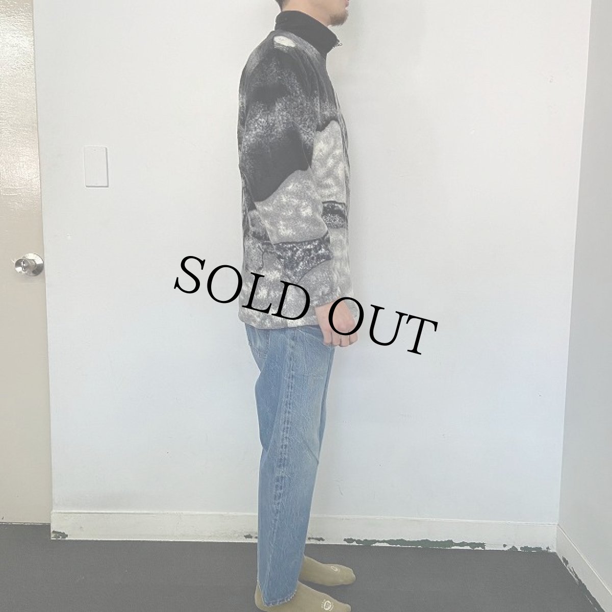 画像4: THE BEAR TRADING オオカミ柄 裏ボア フリースジャケット S (4)