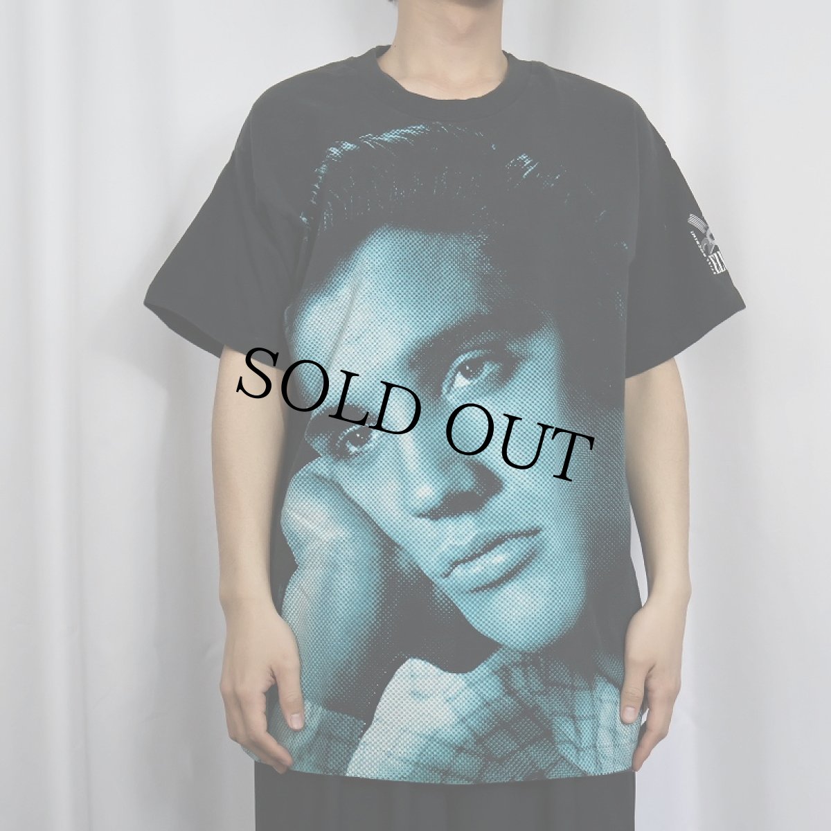 画像2: 【SALE】 90's Elvis Presley USA製 ミュージシャン 大判プリントTシャツ XL (2)