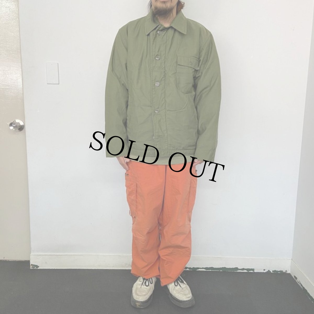 画像3: 80's U.S.NAVY A-2 ステンシル入り デッキジャケット LARGE (3)