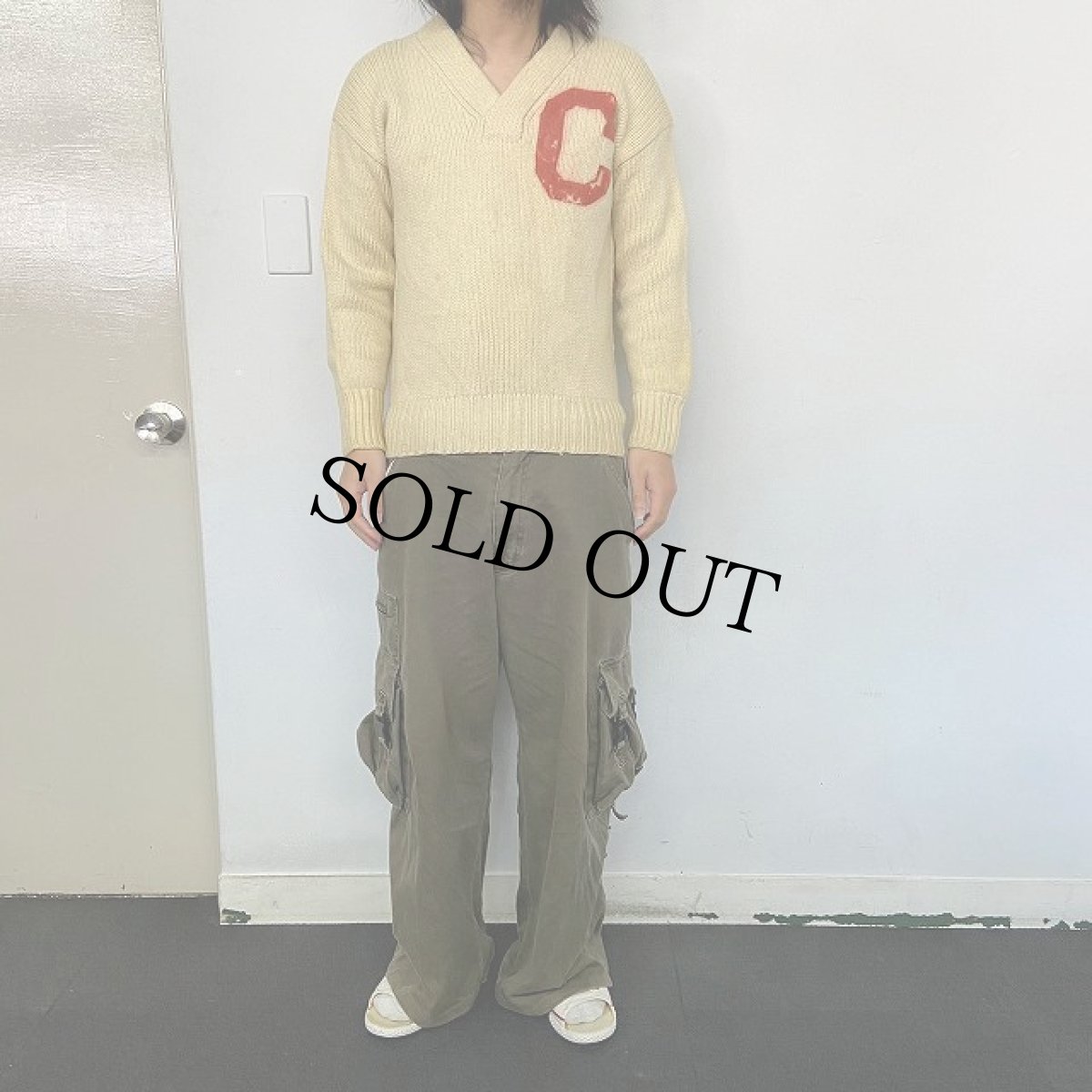 画像2: 40's フェルトワッペン レタードニットセーター (2)