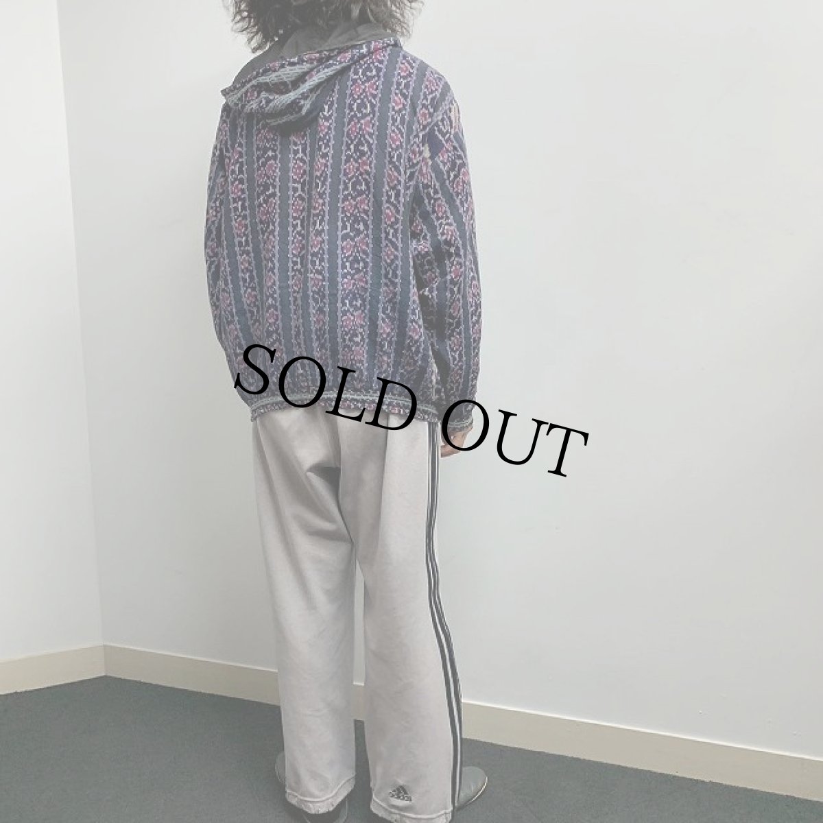 画像4: イカット柄 ジップパーカー (4)