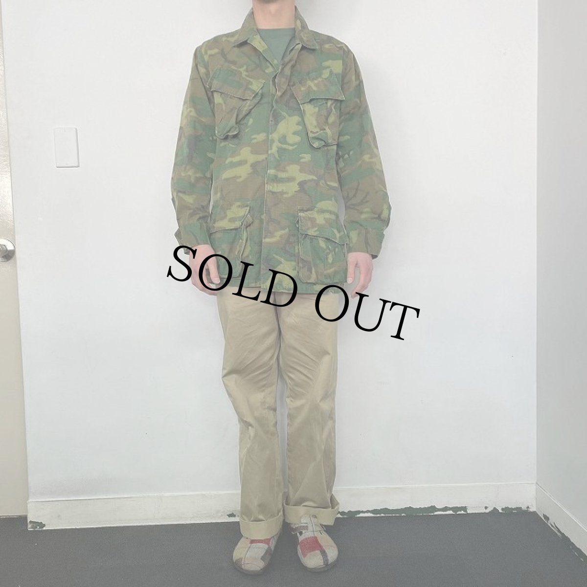 画像2: 60's U.S.ARMY ERDL迷彩 グリーンリーフ ジャングルファティーグジャケット 4th S-R (2)