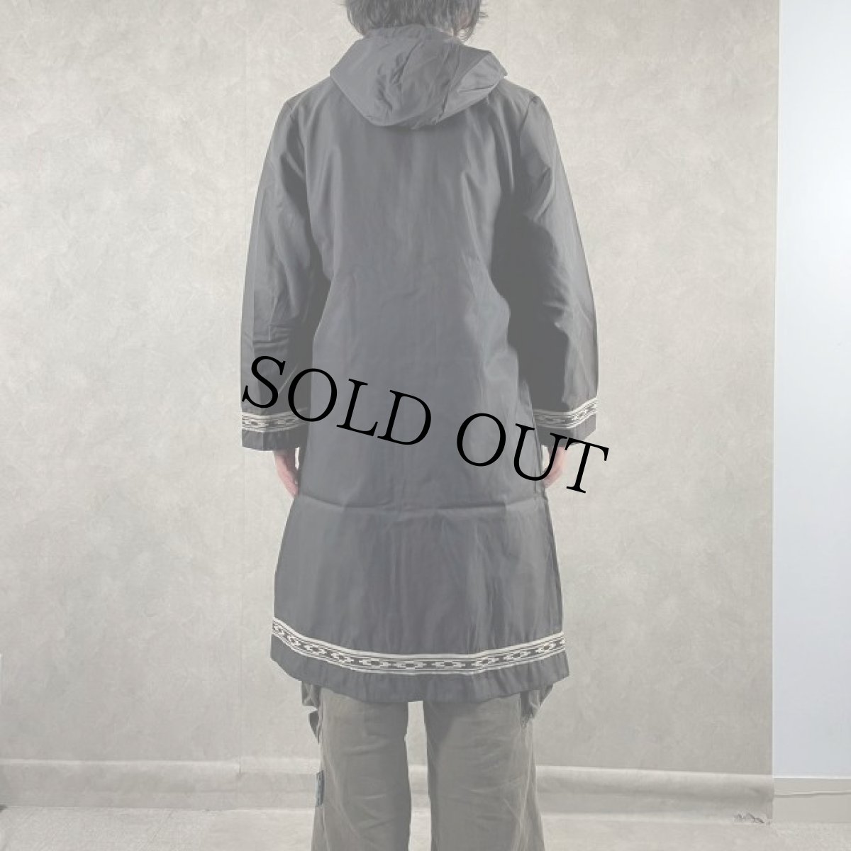 画像4: チロリアンテープ デザインナイロンジャケット (4)