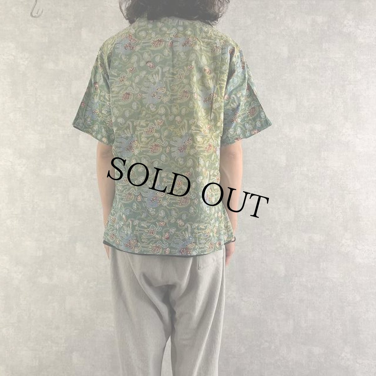 画像5: 60's Toko djakarta アニマル柄 オールオーバーパターン 猫目ボタン コットンアロハシャツ (5)