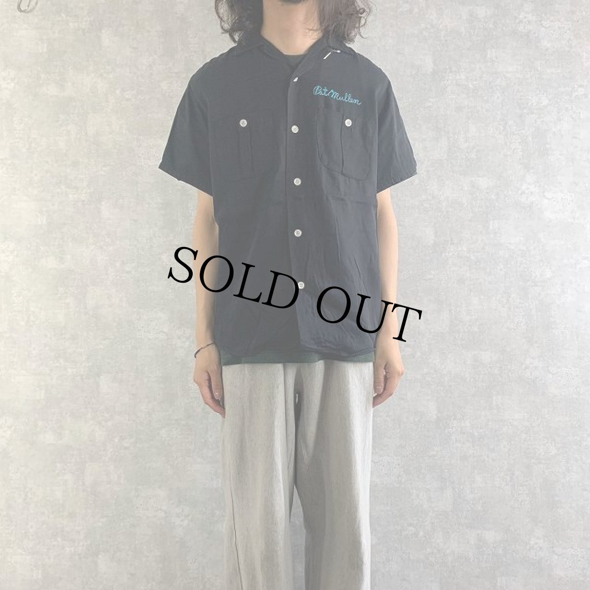 画像3: 50's〜60's Hilton "P.M.Sports Shop"  チェーン刺繍 レーヨンボーリングシャツ M (3)