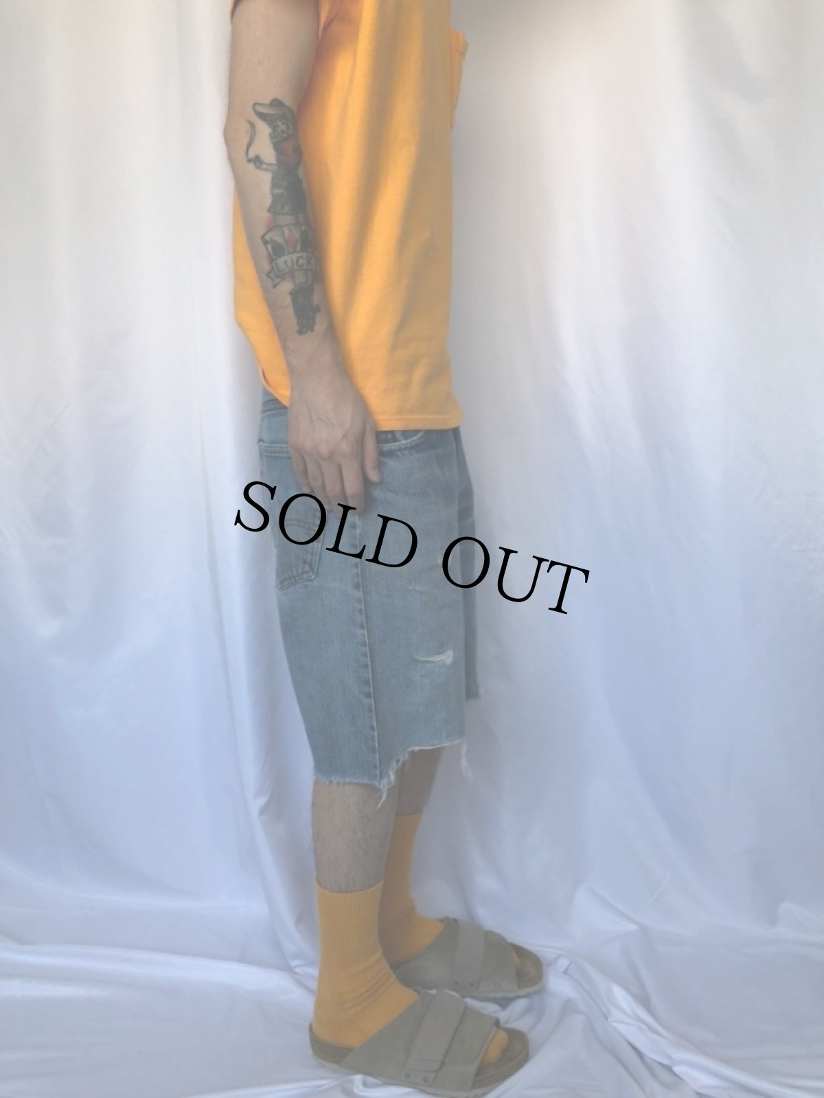 画像3: 70's LEVI'S 505 BIGE カットオフデニムショーツ W35 (3)