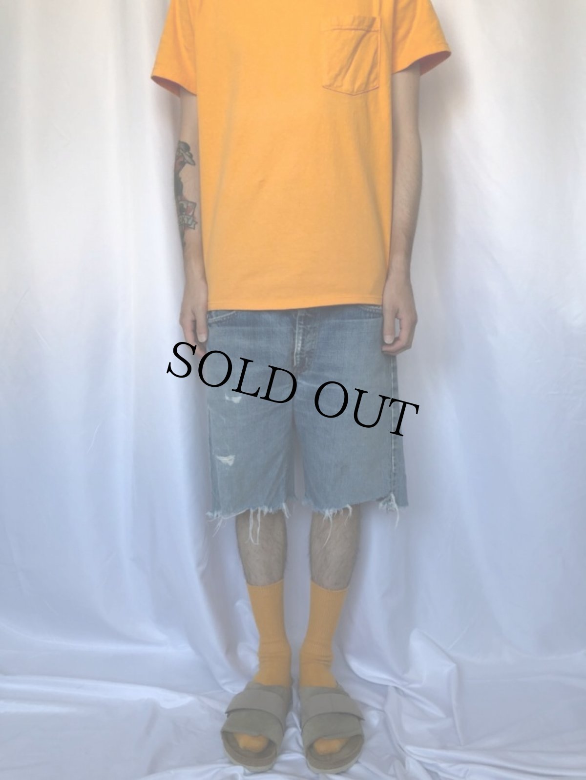 画像2: 70's LEVI'S 505 BIGE カットオフデニムショーツ W35 (2)