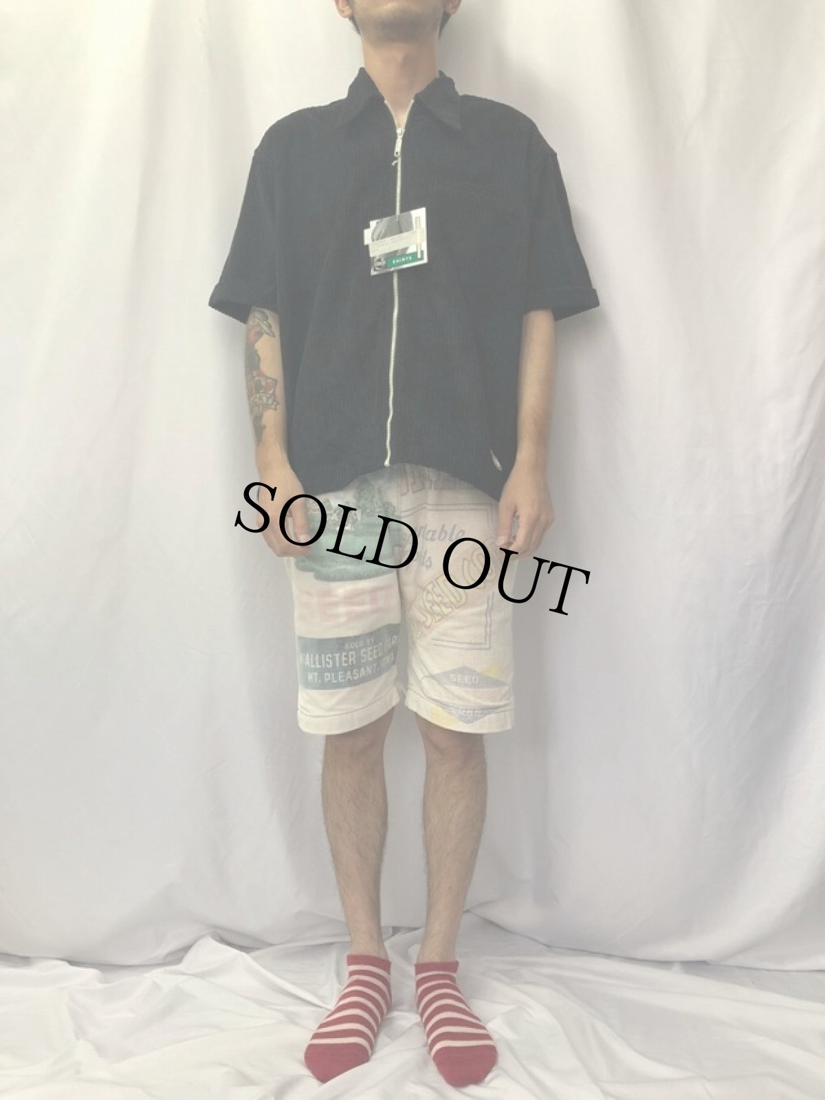 画像2: Levi's SILVER TAB 紙タグ付き コーデュロイ 半袖ZIPシャツ L DEADSTOCK (2)