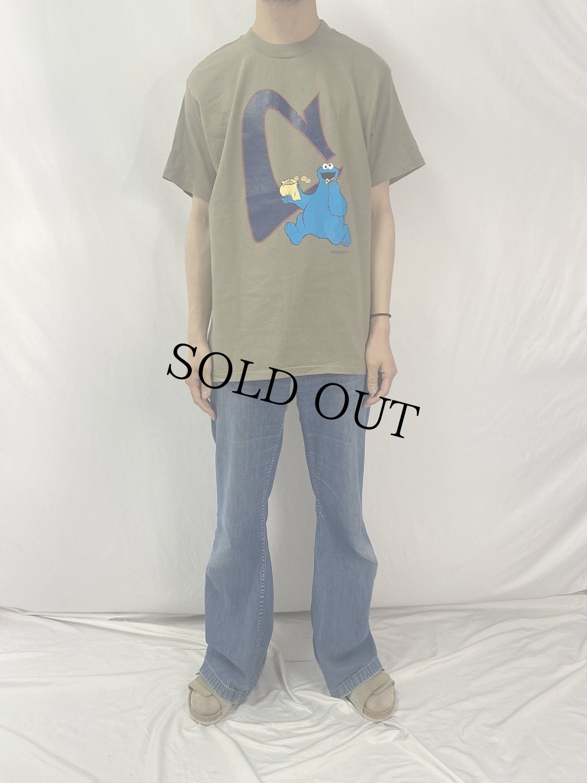 画像2: 90's COOKIE MONSTER USA製 キャラクタープリントTシャツ L (2)