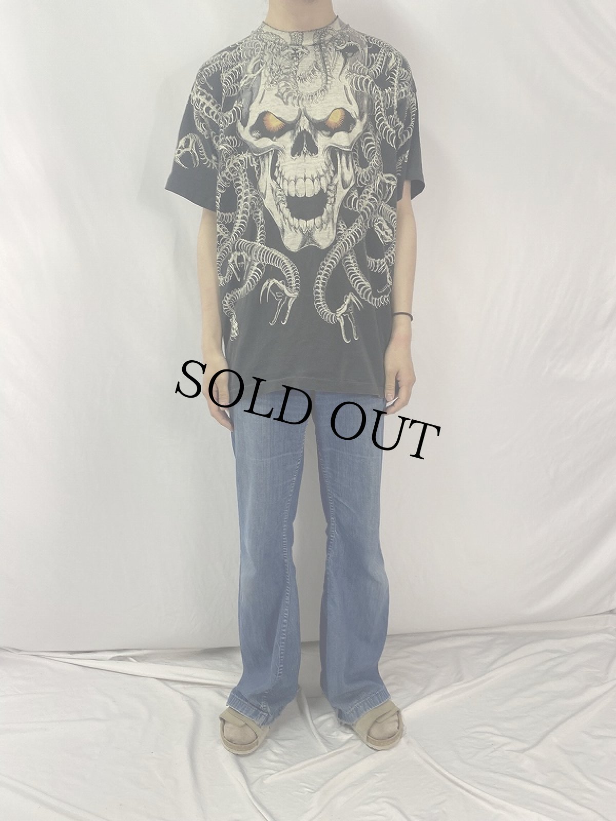 画像2: 90's LIQUID BLUE USA製 スカル 大判プリントTシャツ XL (2)