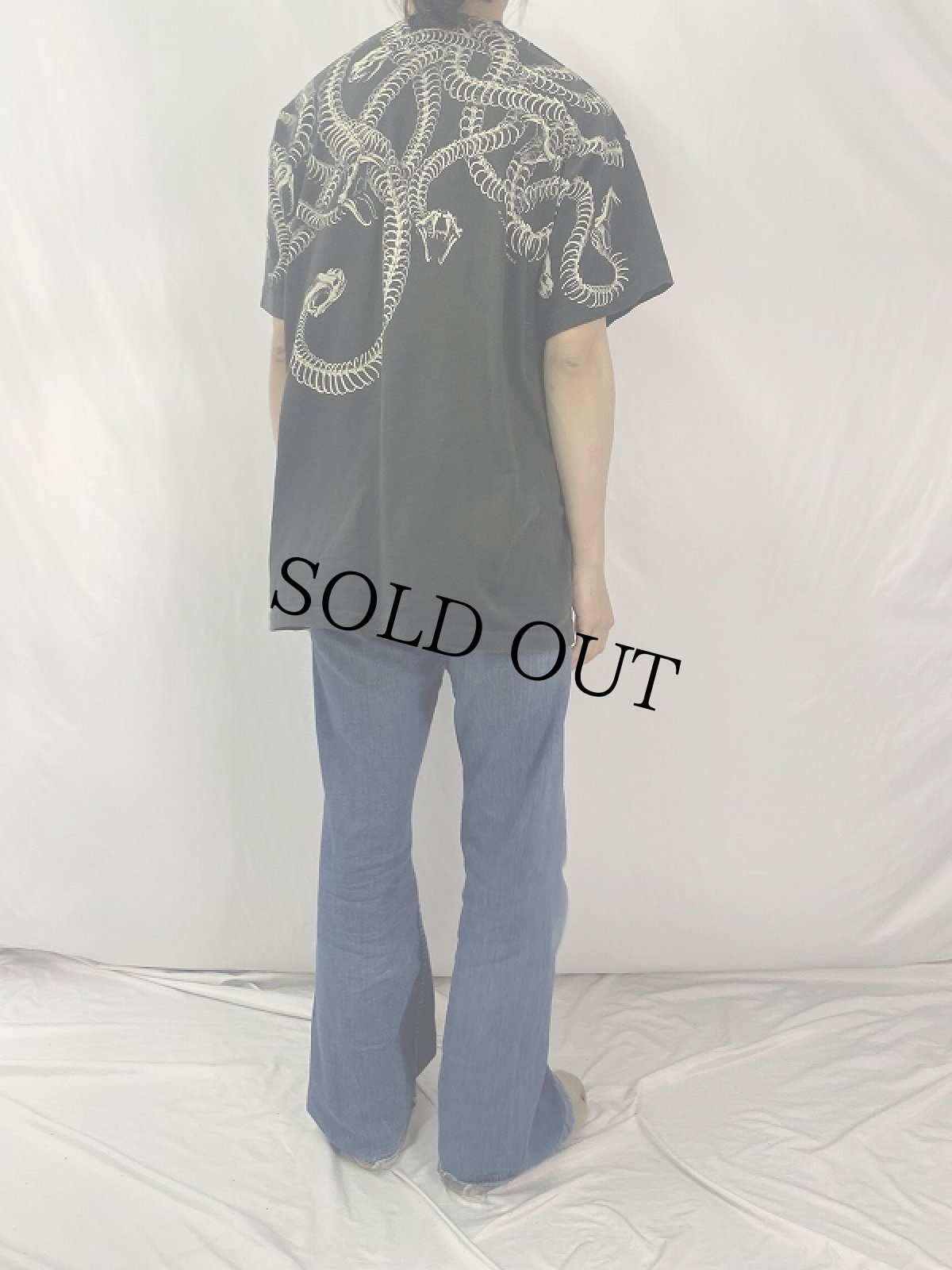 画像4: 90's LIQUID BLUE USA製 スカル 大判プリントTシャツ XL (4)