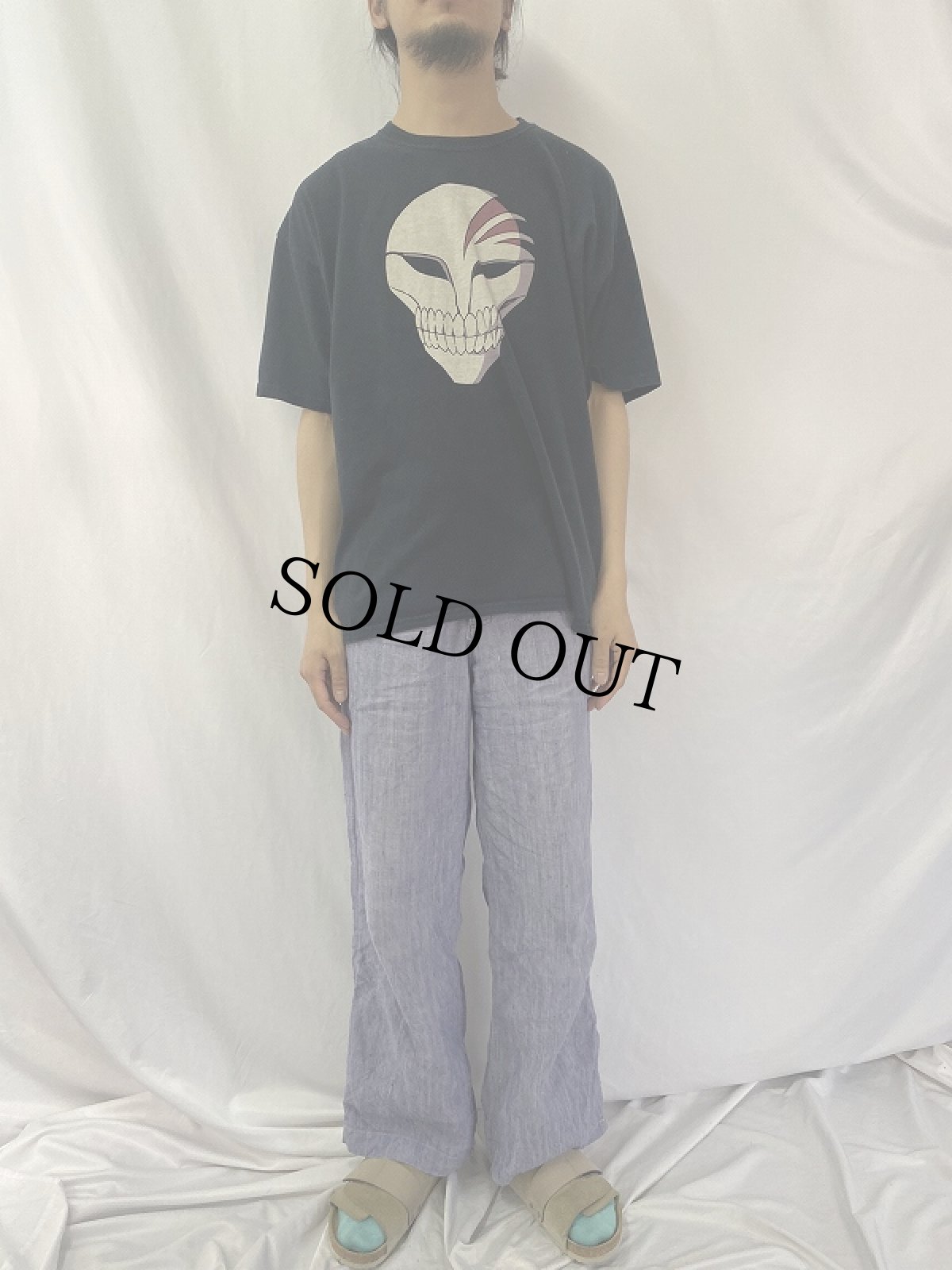 画像2: BLEACH 黒崎一護 虚 アニメプリントTシャツ XL (2)
