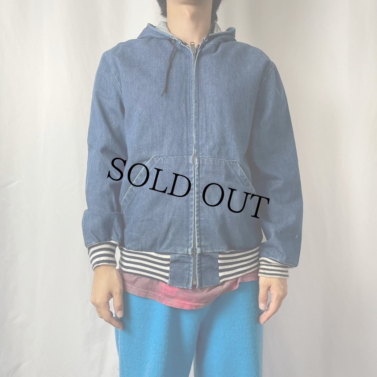 画像2: 90's CANADA製 フード付き リブストライプ ジップアップデニムジャケット M (2)