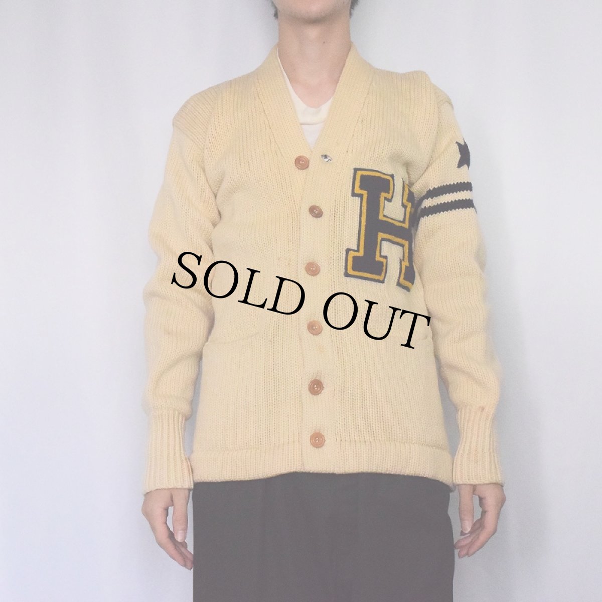 画像2: 40's CB Co. by SAND レタードニットカーディガン 40 (2)