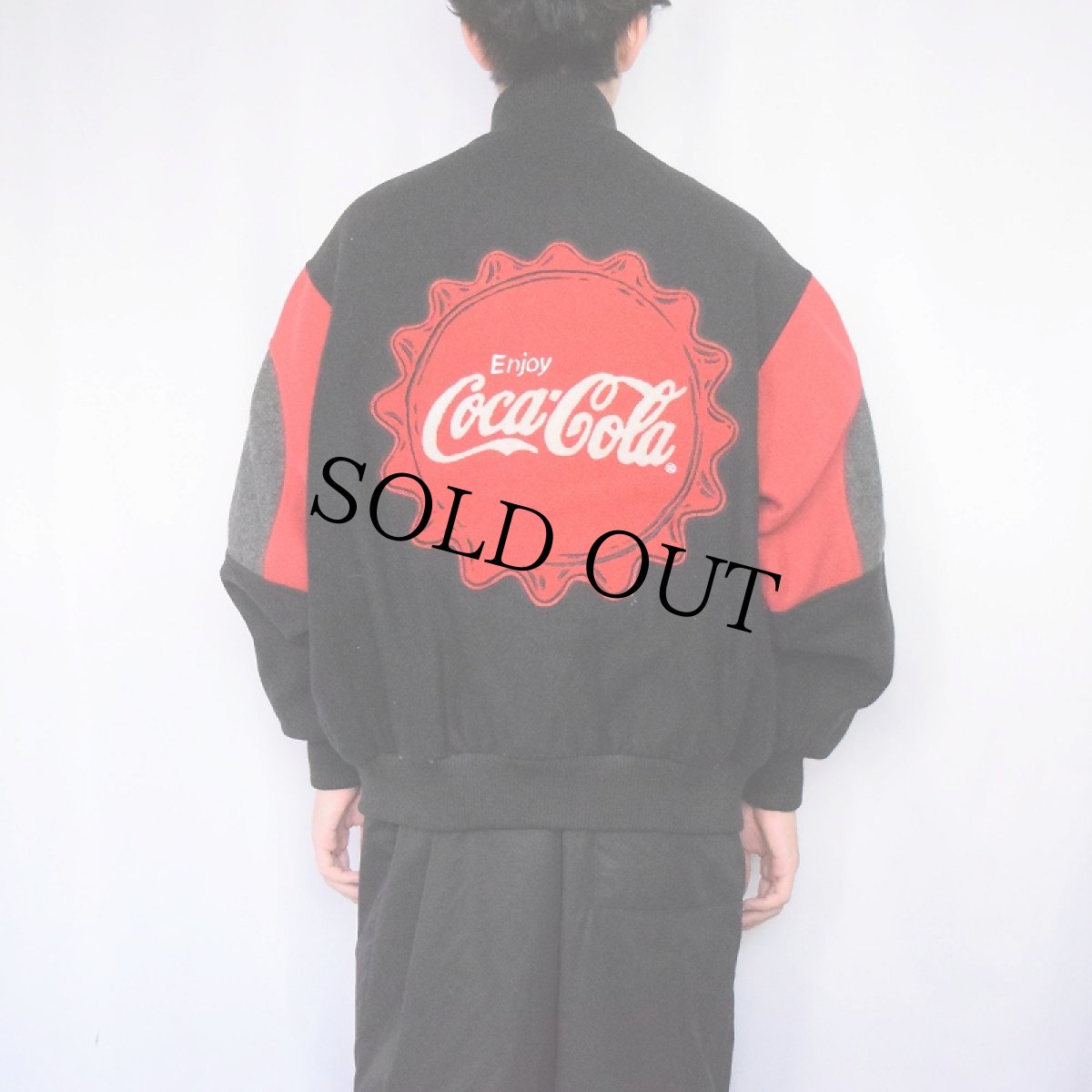 画像4: 80〜90's Coca-Cola CANADA製 ワッペン付き ウールスタジャン L (4)
