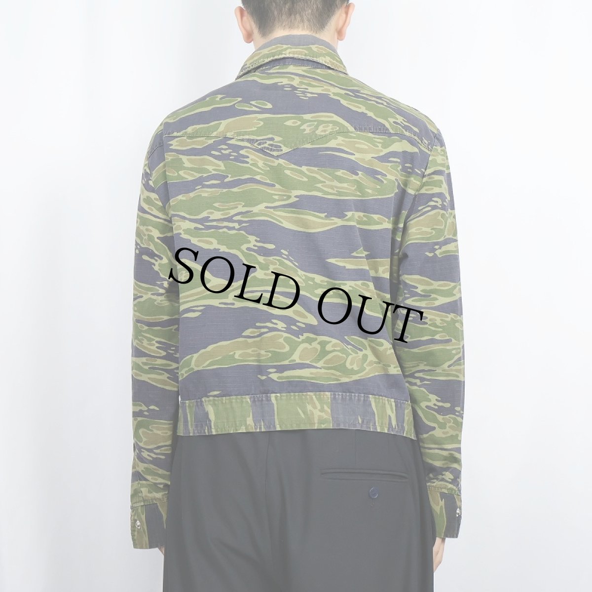 画像3: 70's〜 民間品 タイガーストライプカモ柄 ウエスタンデザイン リップストップジャケット L (3)