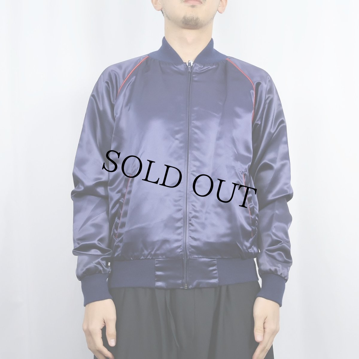 画像2: 80's Disney USA製 "MICKEY MOUSE FANTASIA" 刺?サテンジャケット M (2)