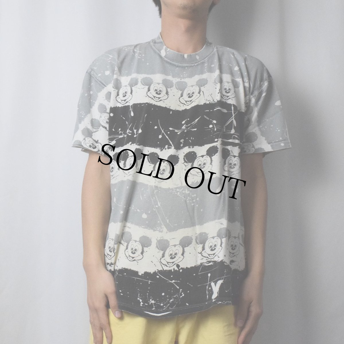 画像2: 90's Disney USA製 MICKEY MOUSE キャラクター大判プリントTシャツ ONE SIZE (2)