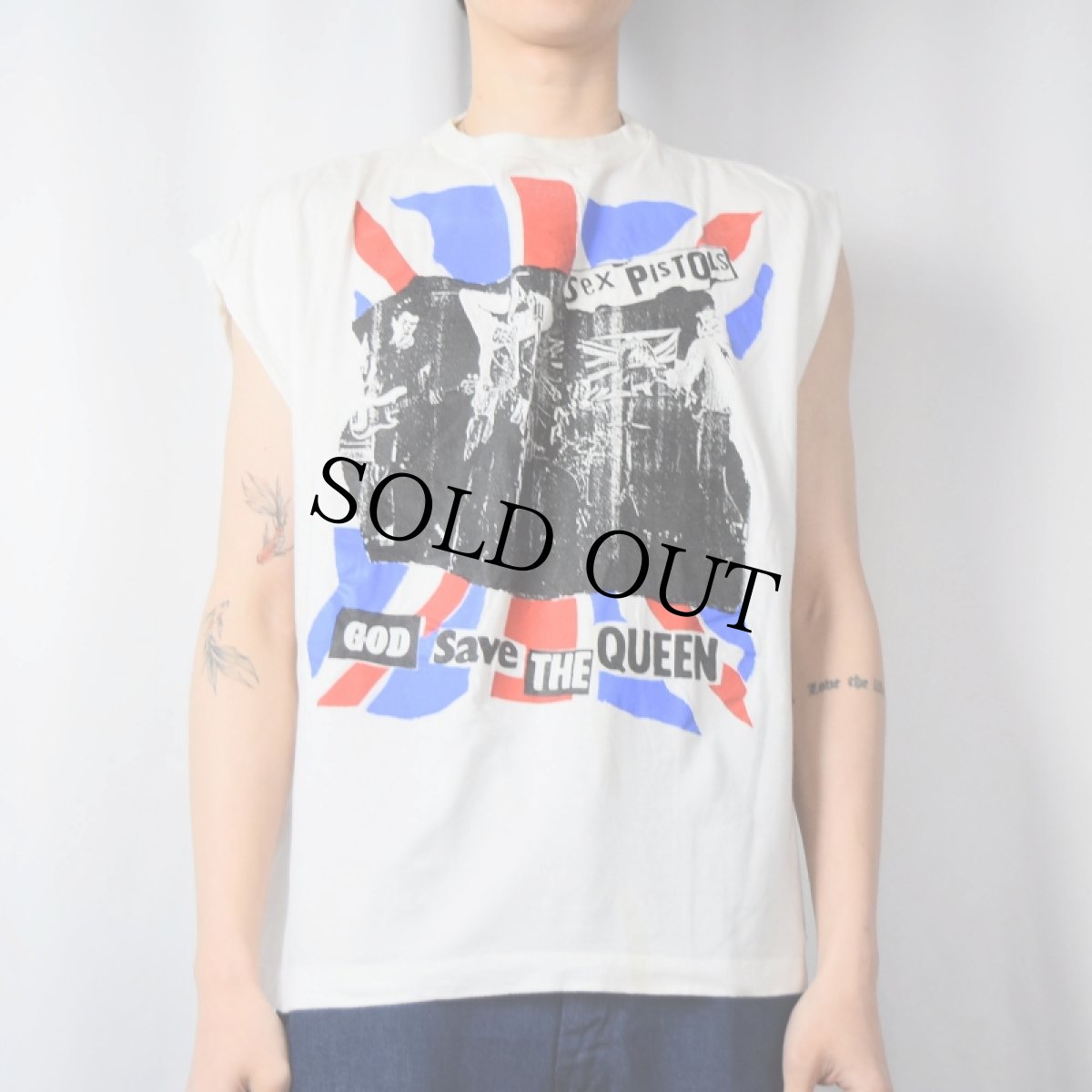 画像2: 90's Sex Pistols "God Save The Queen" ハードコアパンクバンド  ハンドプリント カットオフスリーブTシャツ XL (2)
