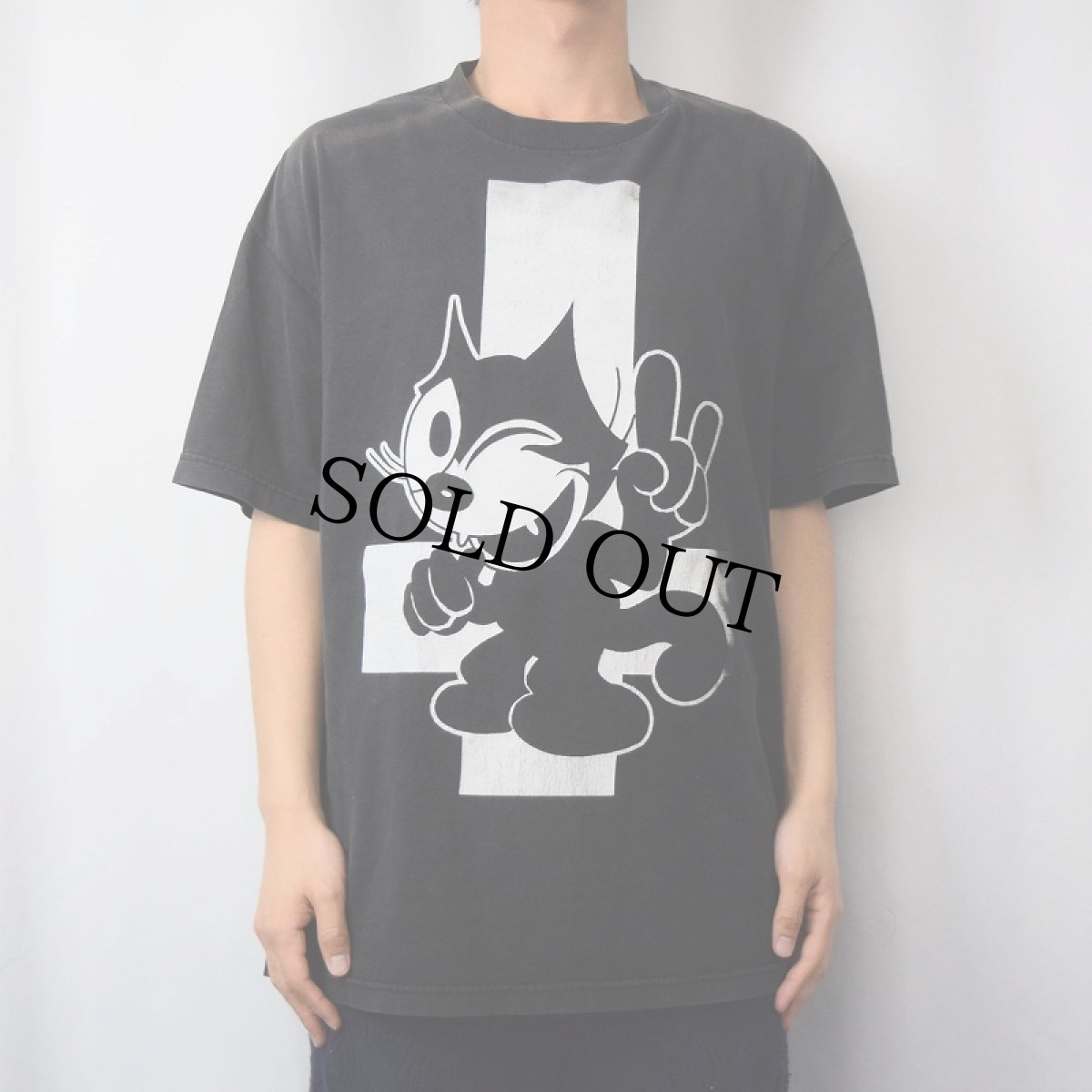 画像3: So This Is Suffering × FELIX デスコアバンド キャラクタープリントTシャツ (3)