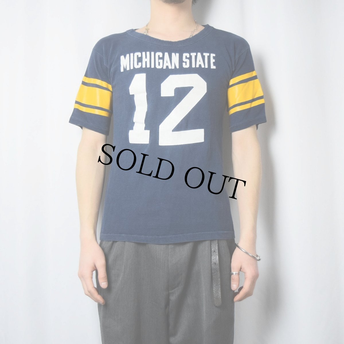 画像2: 70's Champion USA製 バータグ "MICHIGAN STATE 12" フットボールTシャツ M (2)
