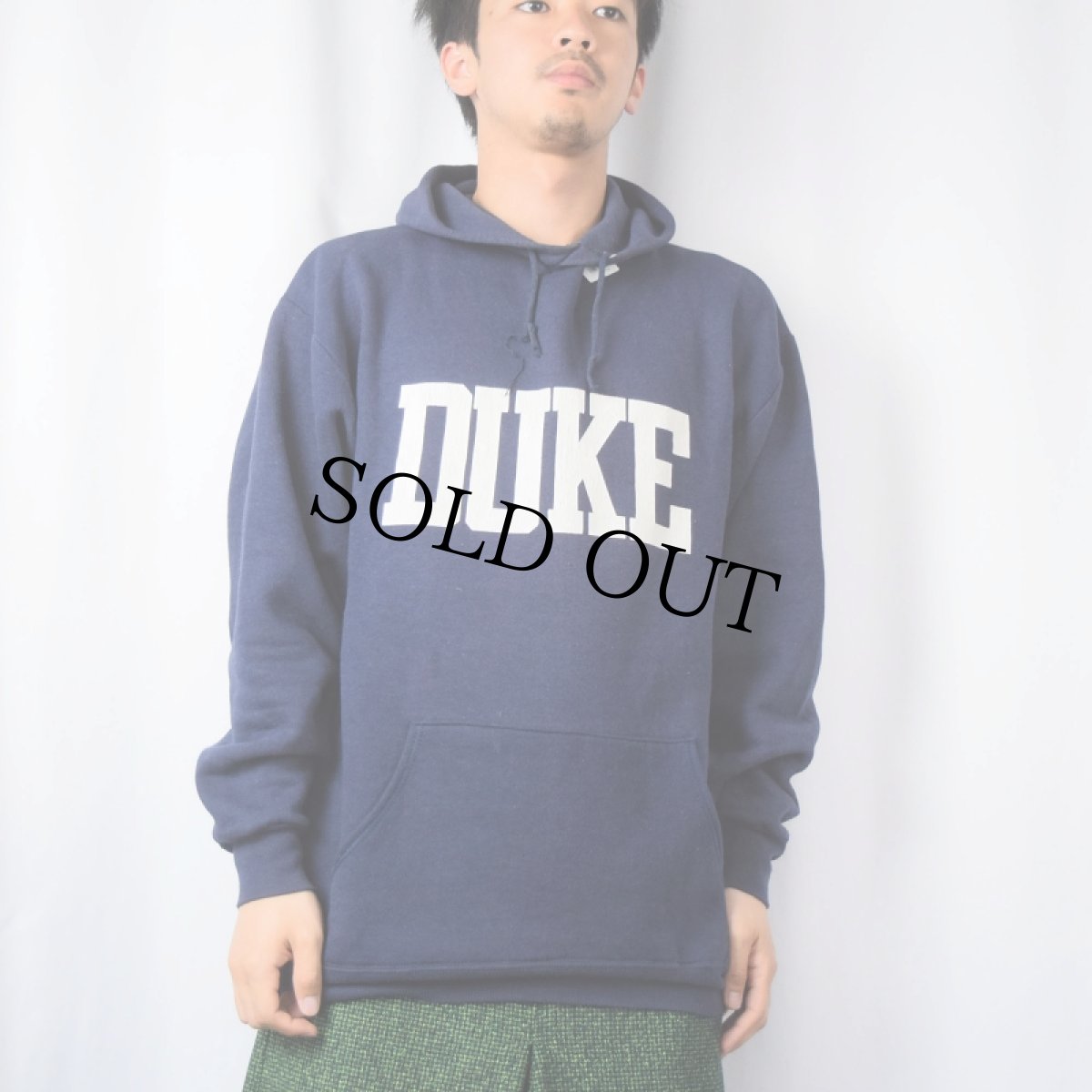 画像2: 80's Velva Sheen USA製 "DUKE" プリントスウェットフーディー NAVY XL (2)