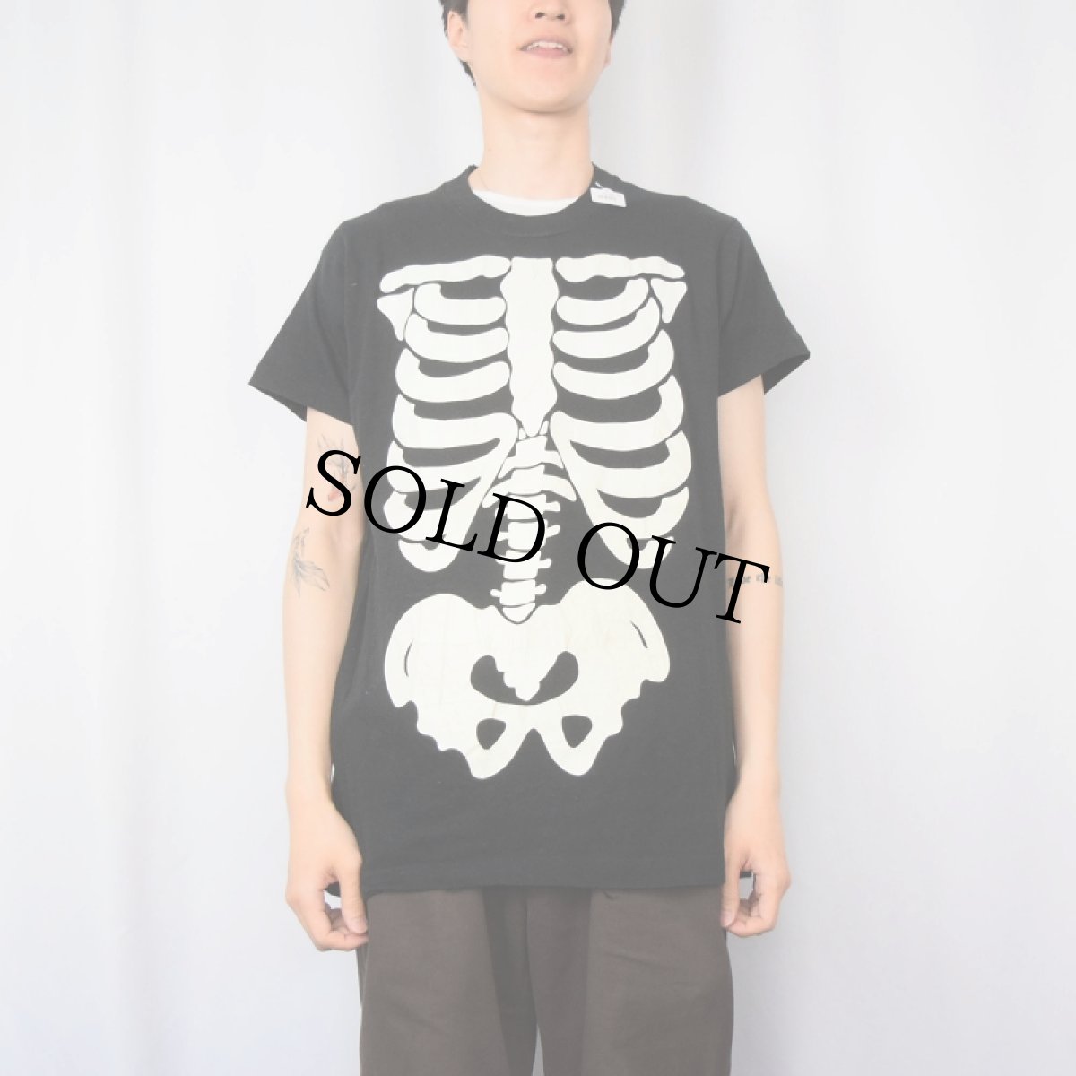 画像2: 80〜90's USA製 人体骨格騙し絵 プリントTシャツ XL (2)