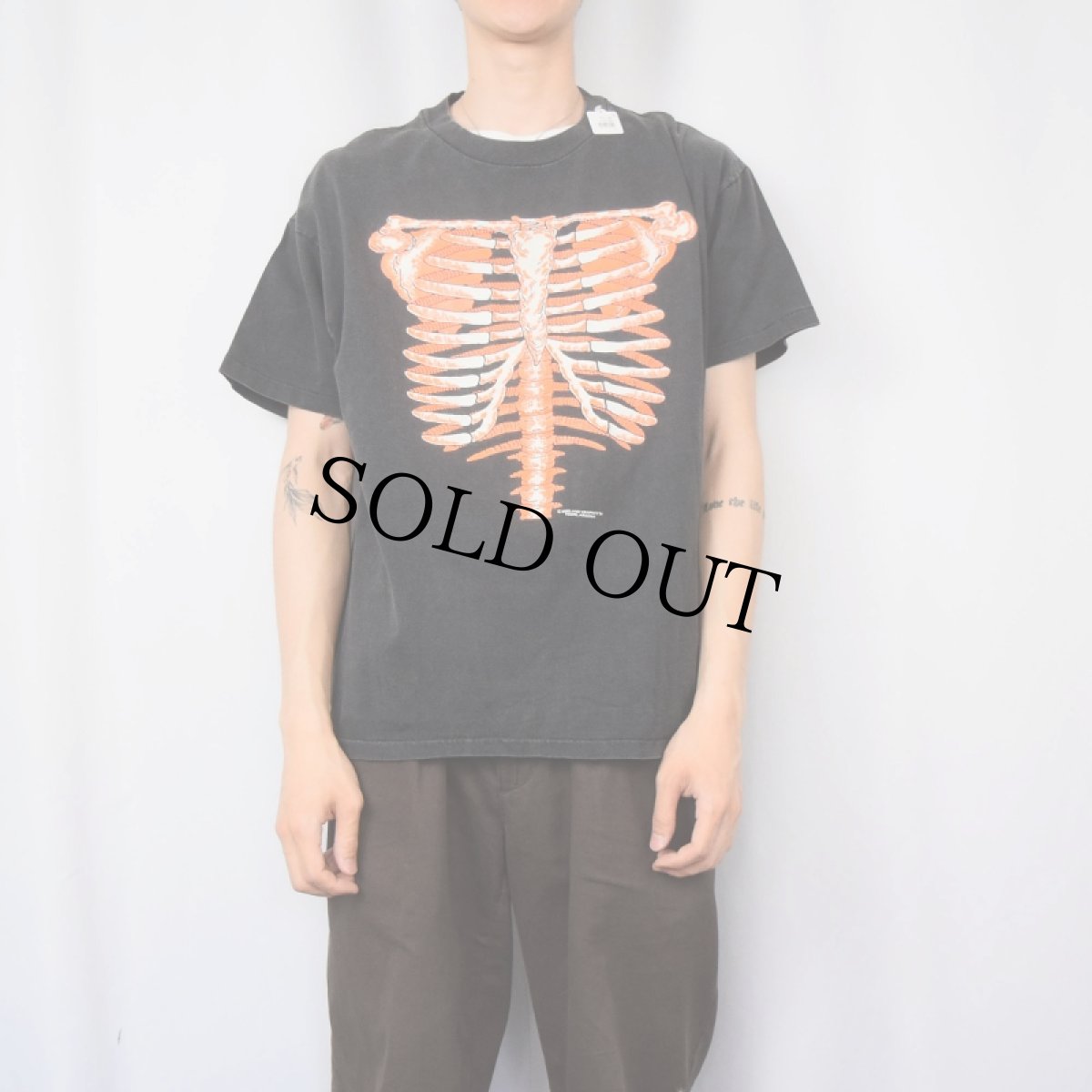画像2: 90's USA製 人体骨格騙し絵 プリントTシャツ XL (2)