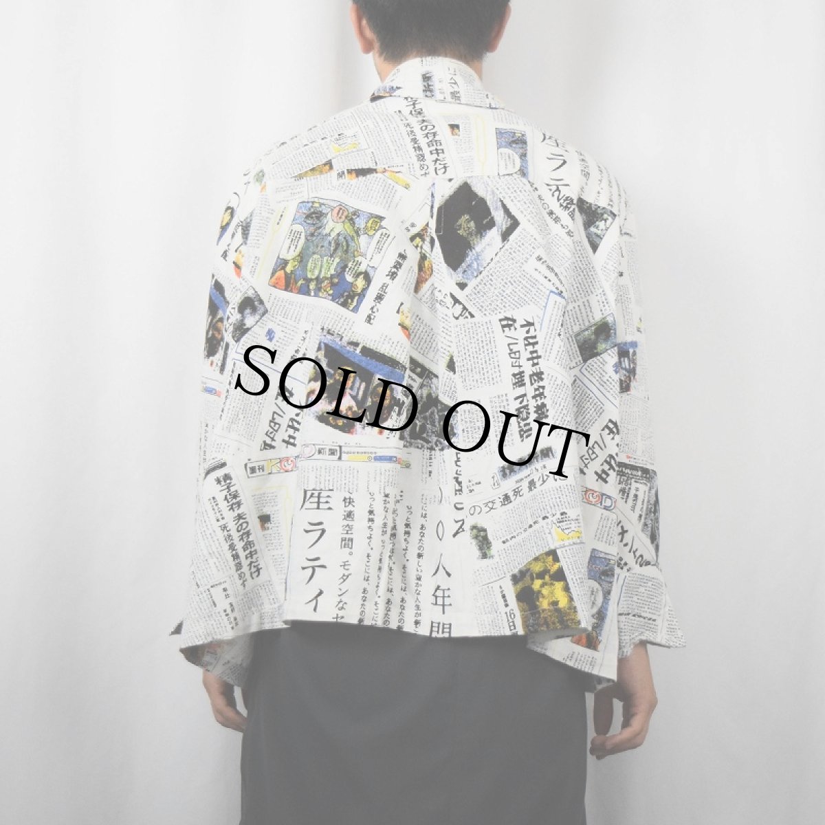 画像3: 80〜90's 新聞柄 デザインコットンシャツ 3X (3)