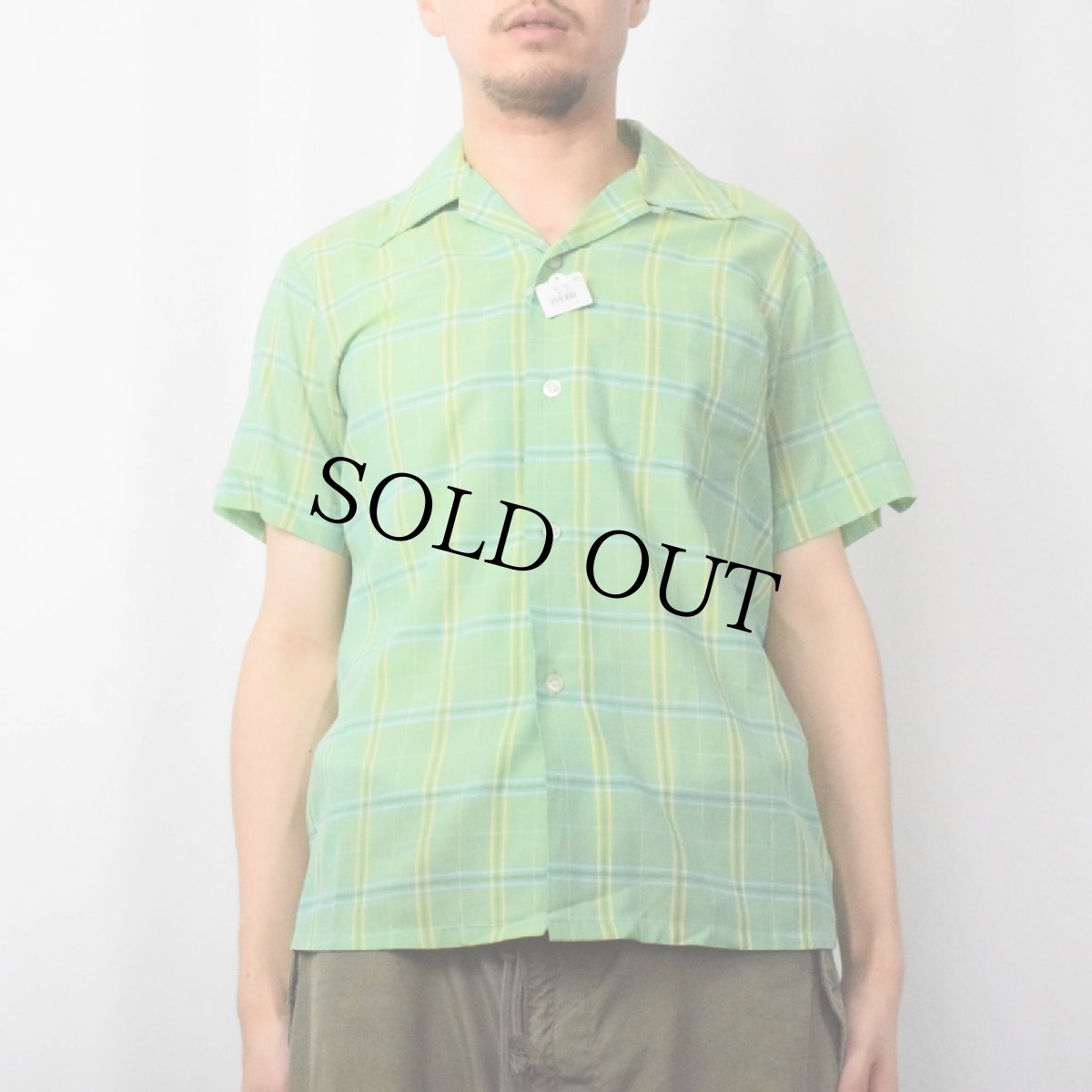 画像2: 70's MANLEIGH チェック柄 コットンポリ オープンカラーシャツ S (2)