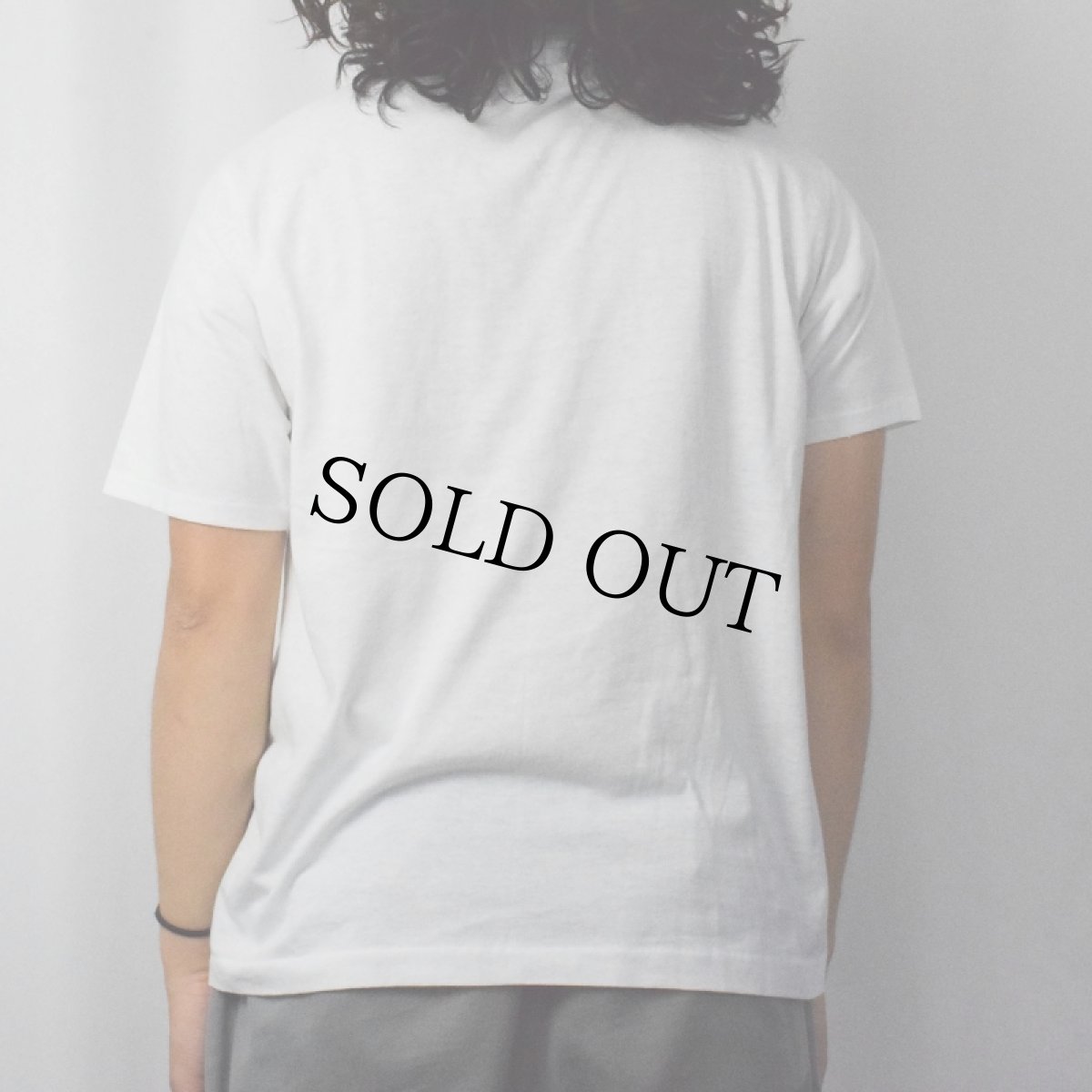 画像3: 80〜90's USA製 "TURN OUT THE LIGHTS THE PARTY'S OVER!" ブルドック プリントTシャツ XL (3)