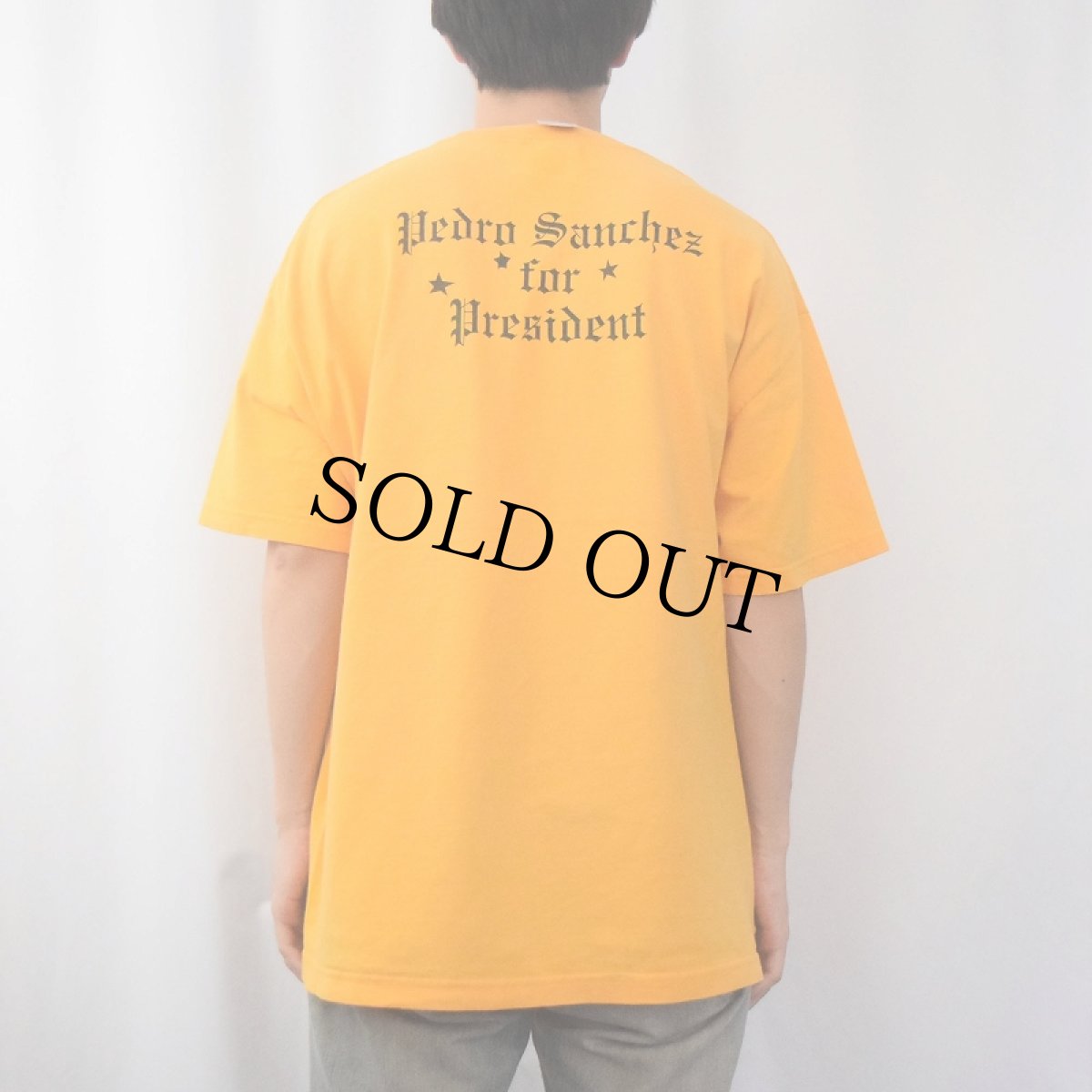 画像4: 2000's Napoleon Dynamite "Reach for the stars with Pedro" コメディ映画プリントTシャツ (4)