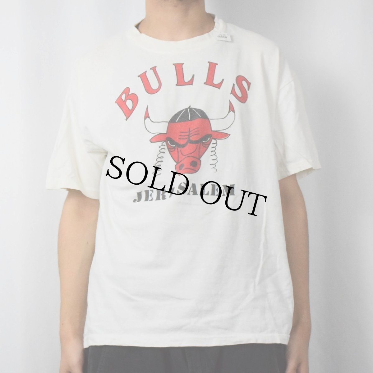 画像2: CHICAGO BULLS "JERUSALEM" NBAチーム パロディプリントTシャツ XL (2)