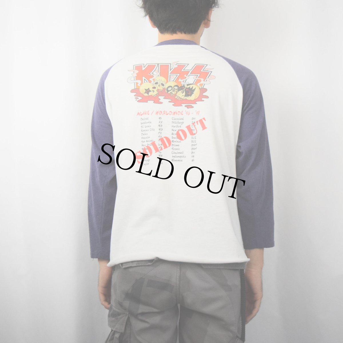 画像4: 90's KISS USA製 "ALIVE WORLDWIDE '96-'97" ハードロックバンドツアーラグランTシャツ XL (4)