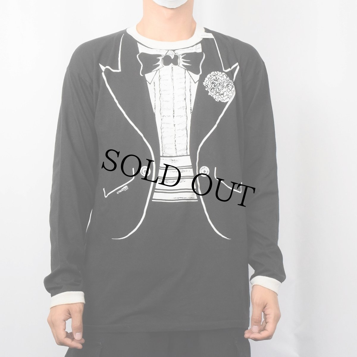 画像2: 80's USA製 タキシード柄 騙し絵プリントロンT XL (2)